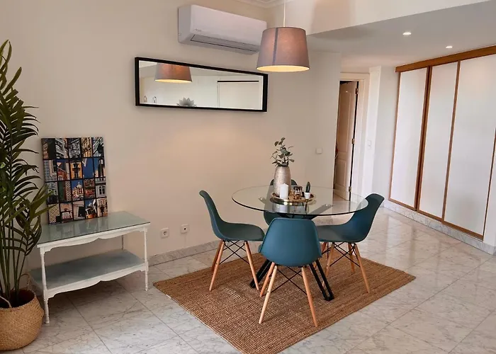 Lux Cascais Ocean View Apartamento *